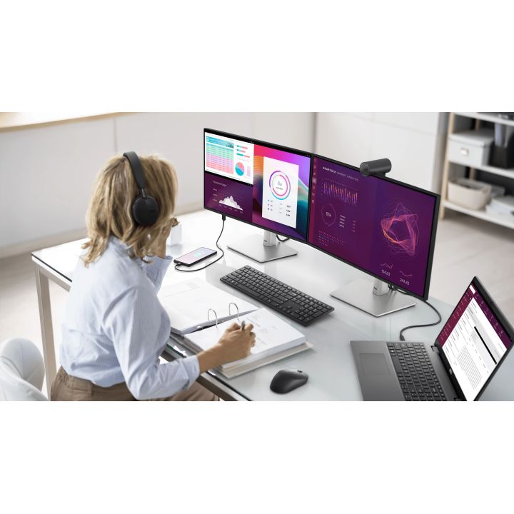 Dell P2425HE 24 Inch Full HD USB-C Monitor